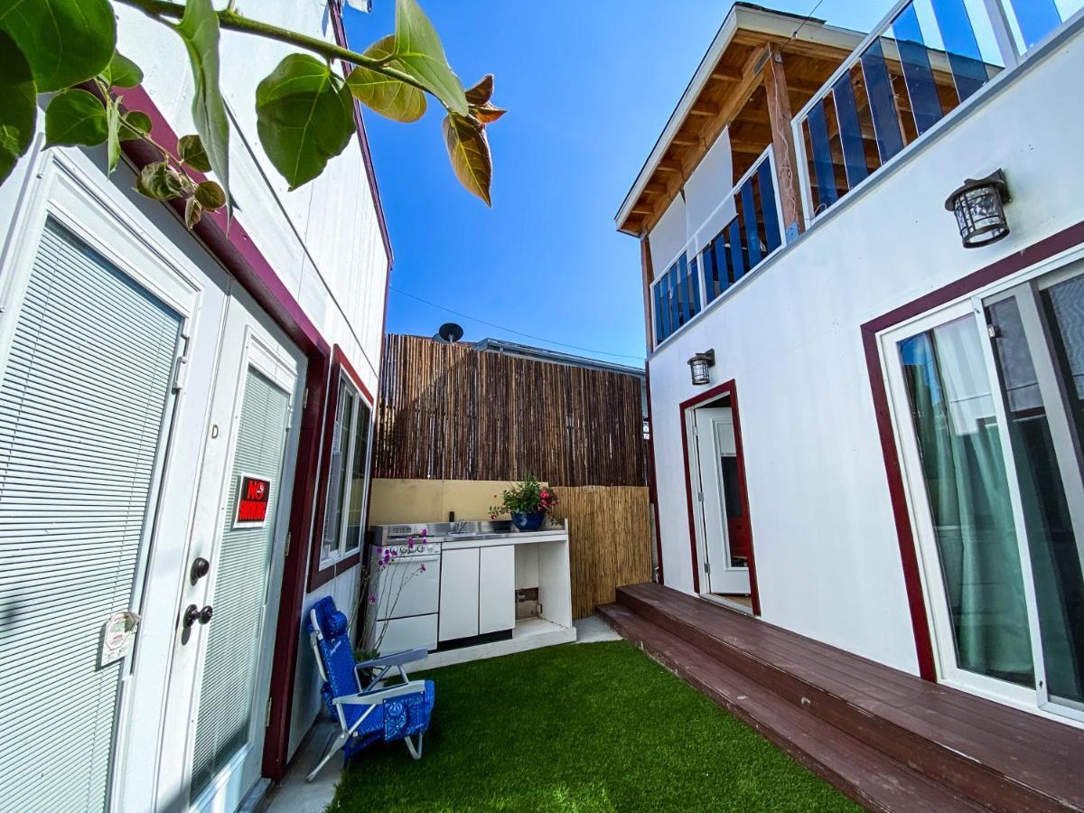 Rumi Los Angeles Exterior photo